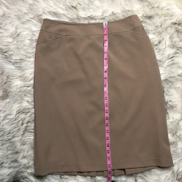 Vintage 90s Briggs New York Tan Pleated Back Hem Skirt - Picture 9 of 11